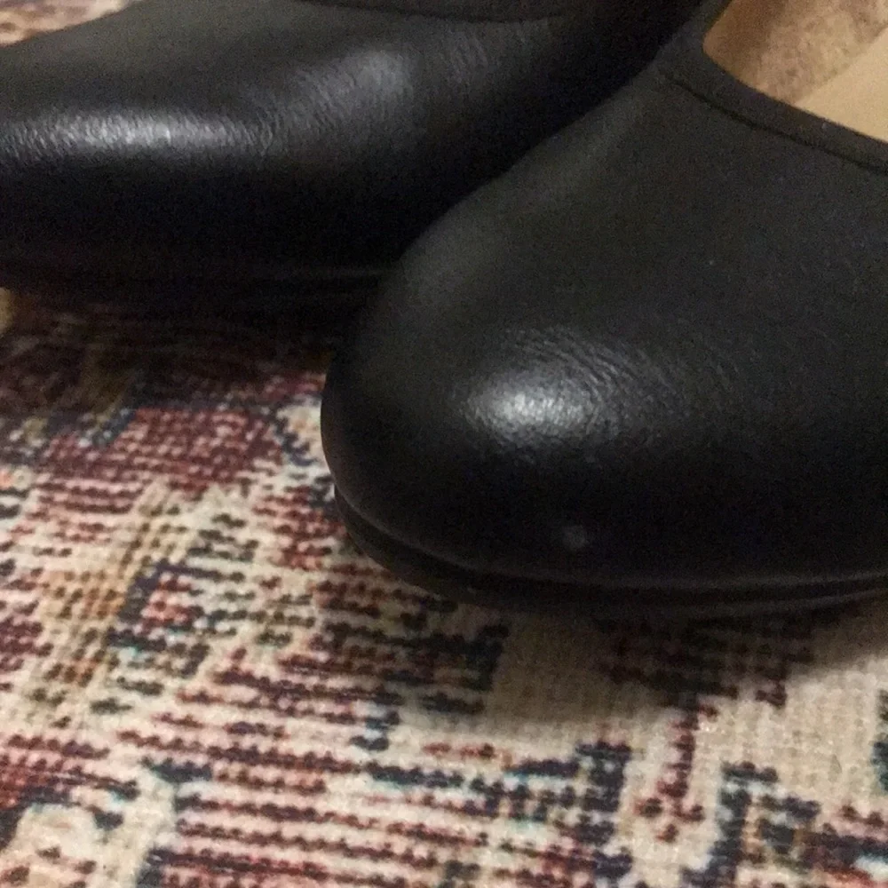 Naturalizer Pumps - Picture 8 of 9